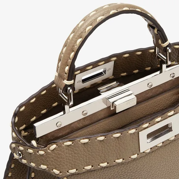 Сумка Fendi Peekaboo "i See You" коричнево-бежевый