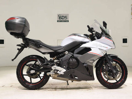 Kawasaki Ninja 400R 2013