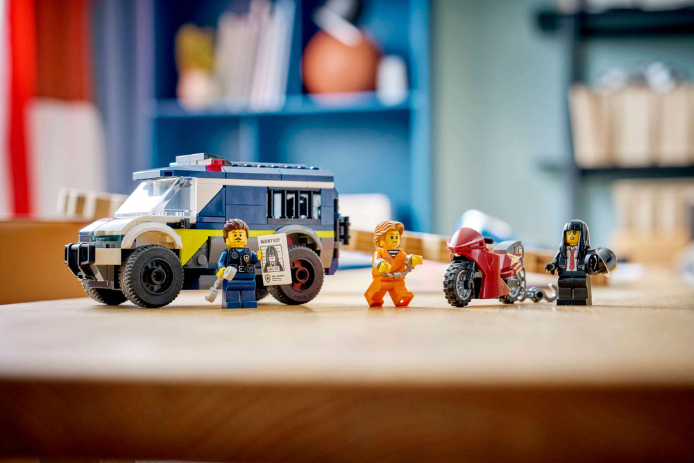 Конструктор LEGO City 60479 Police Prisoner Transport Van