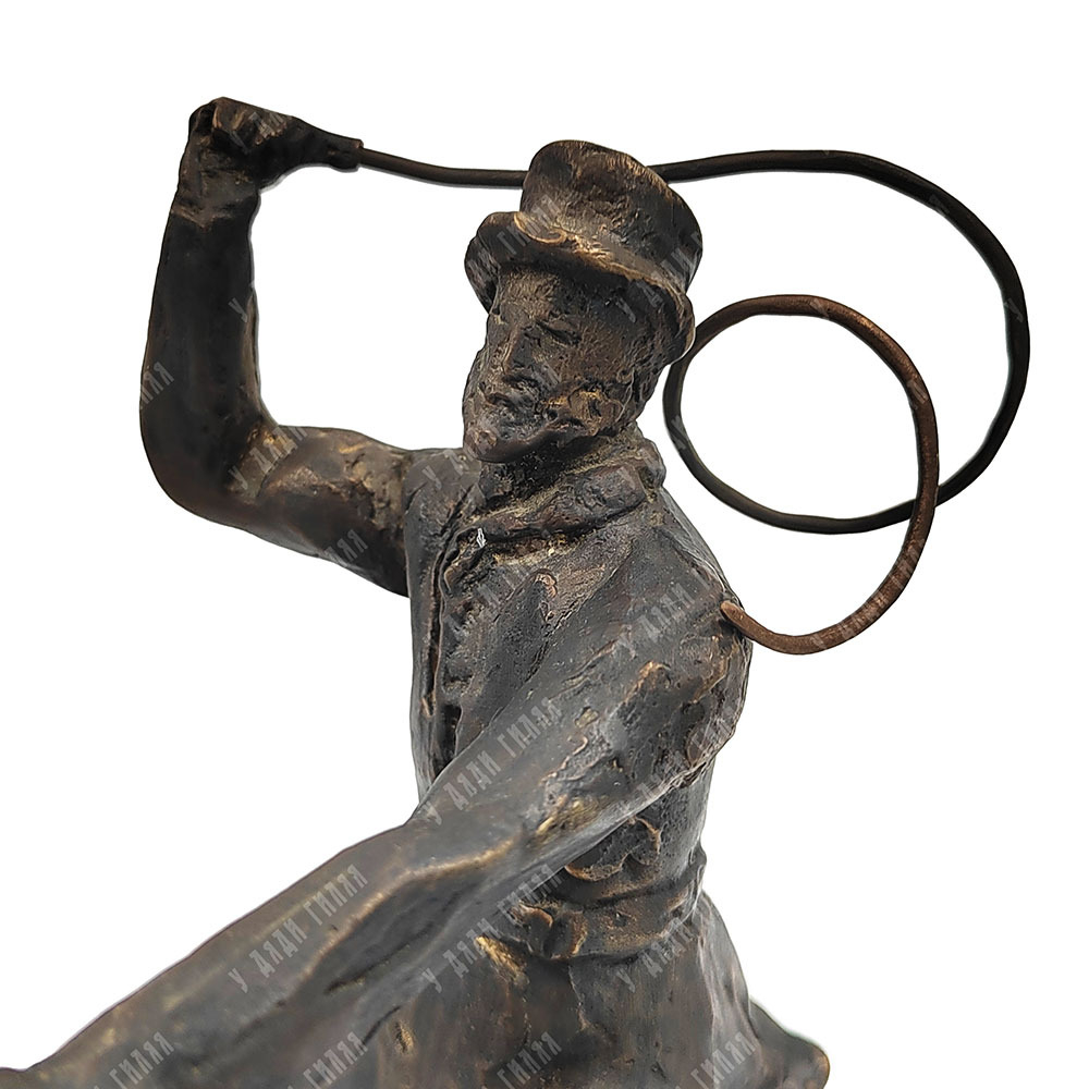 Динес Ю. С. Лихач. Бронза, литьё. 2000