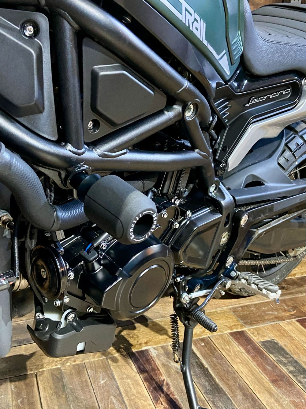 Benelli Leoncino 800 Trail (Green) c пробегом