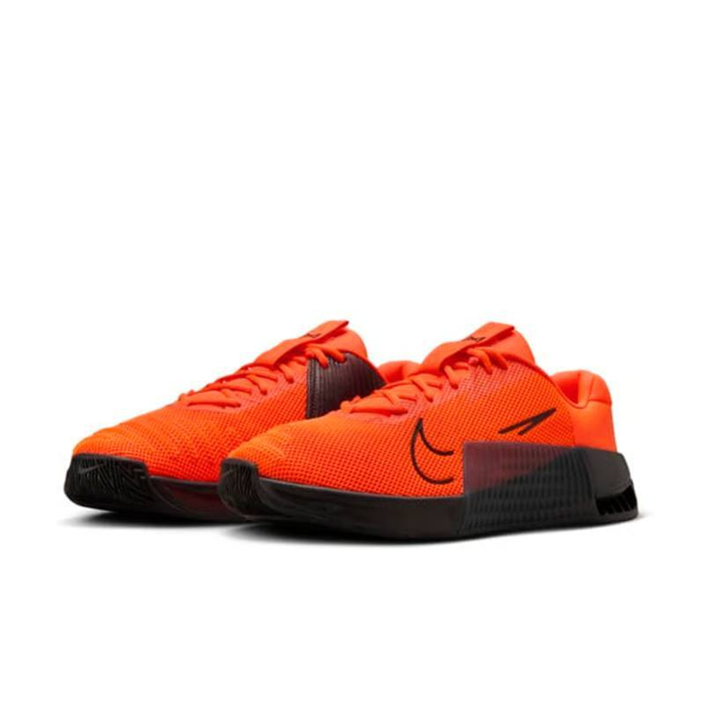 Кроссовки мужские Nike Metcon 9 (оранжевые)