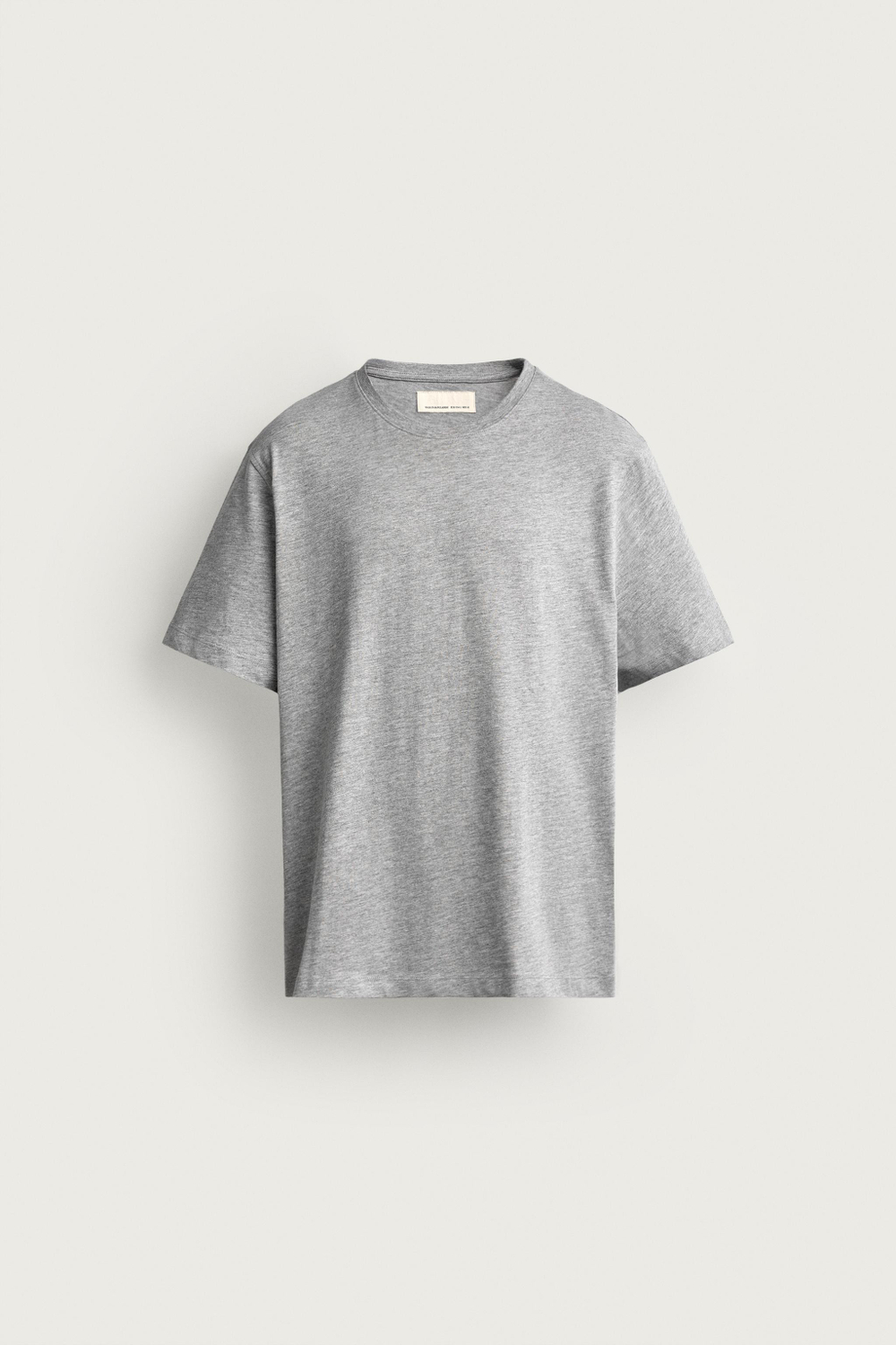 ФУТБОЛКА КЛАССИЧЕСКОГО КРОЯ — ZARA