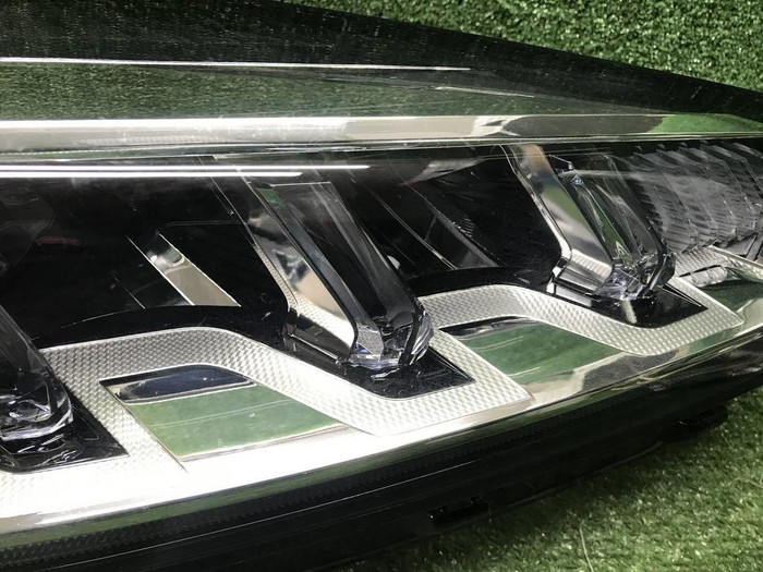 Фара правая Chery Tiggo 8 (2018-н.в.) LED