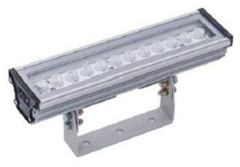 CHAUVET-PRO COLORado Panel Q40 профессиональный светодиодный линейный прожектор IP65 40х15Вт RGBW