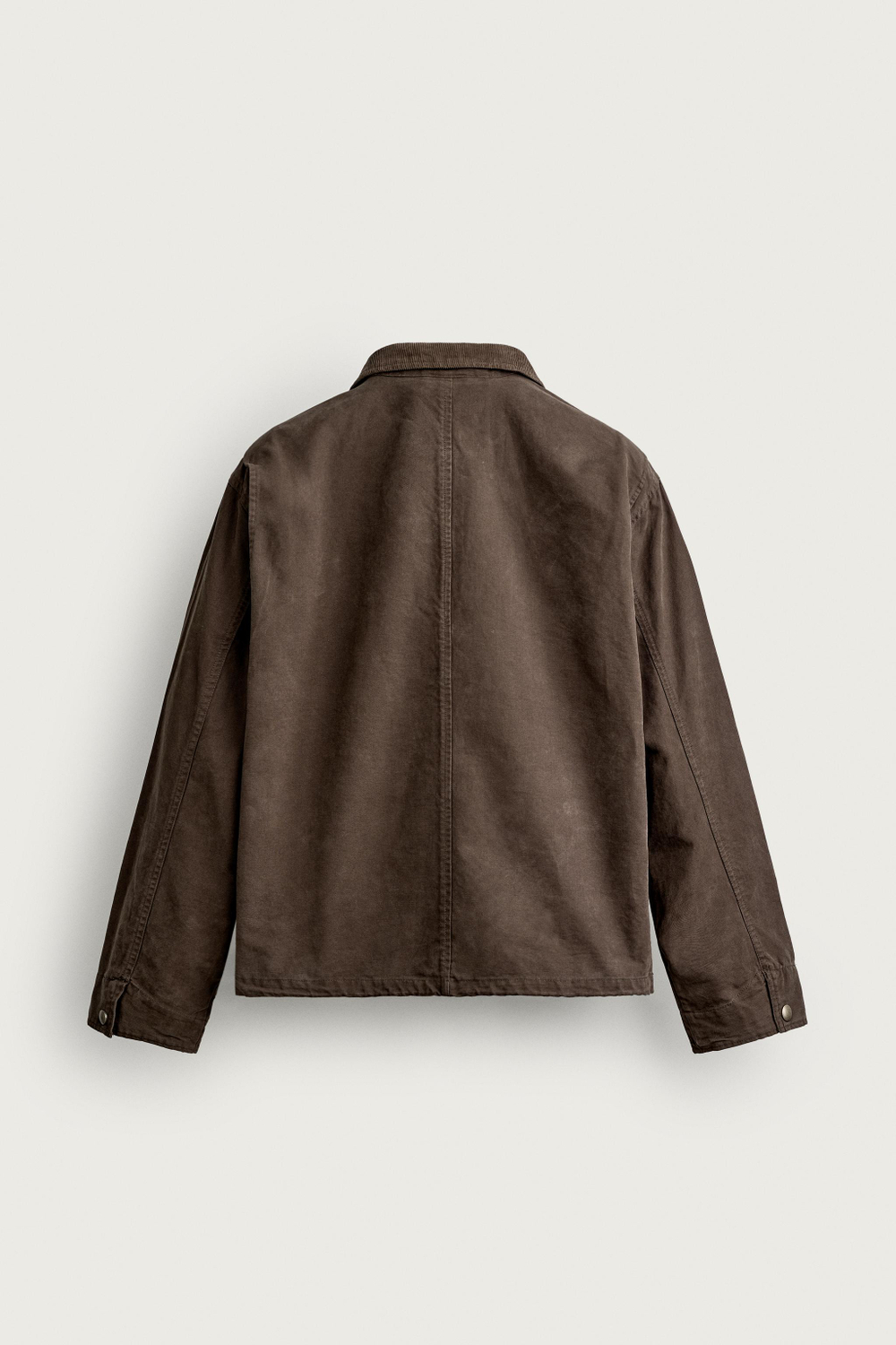КУРТКА С КАРМАНАМИ И ВЕЛЬВЕТОВЫМ ВОРОТНИКОМ — ZARA
