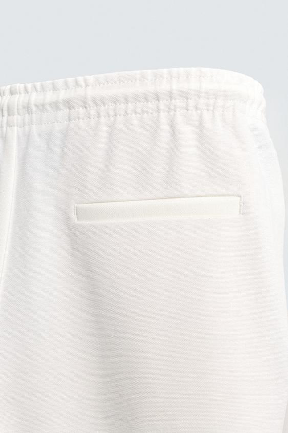 ZARA БРЮКИ-ДЖОГГЕРЫ NON IRON КОМФОРТНОЙ ПОСАДКИ, ЖЕЛТОВАТО-БЕЛЫЙ