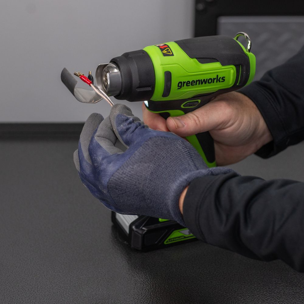 Строительный фен акк. Greenworks G24HG, 24V, 550°С, 200 л/мин,1х4Ач,ЗУ,кор (3400207CUB)