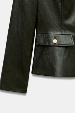 ZARA КУРТКА ИЗ ИСКУССТВЕННОЙ КОЖИ С ПОДПЛЕЧНИКИ, ТЕМНЫЙ ХАКИ