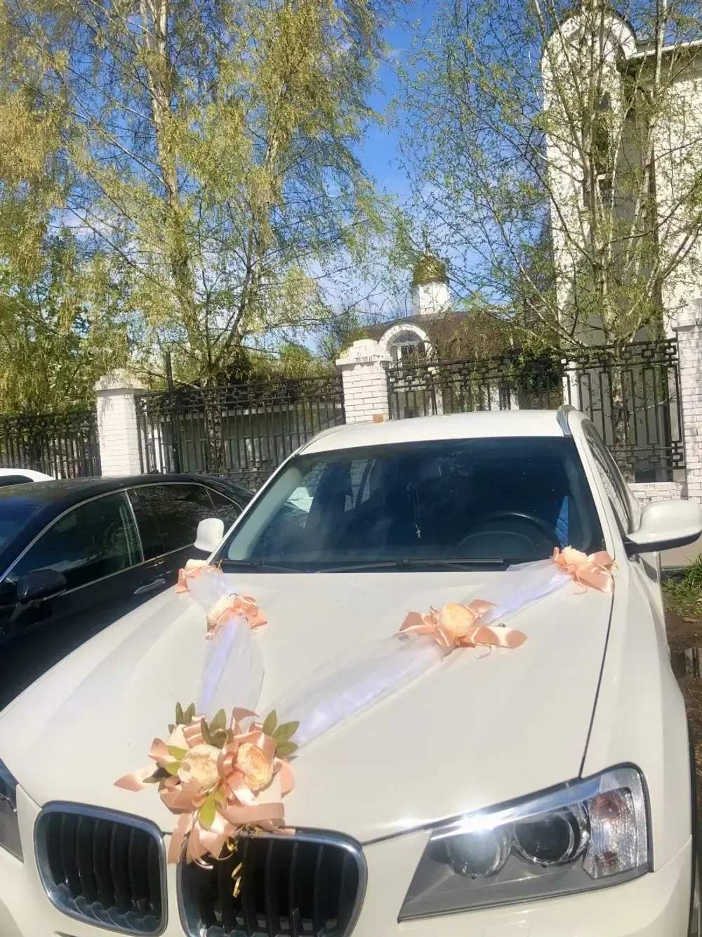 лента на автомобиль