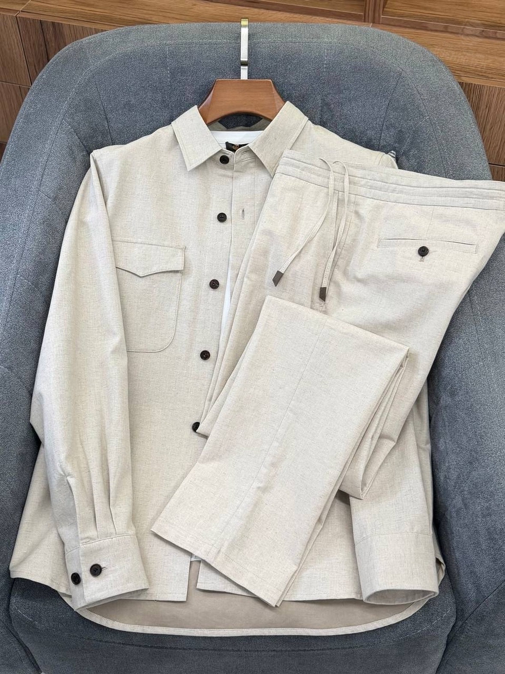 Льняной костюм Zegna