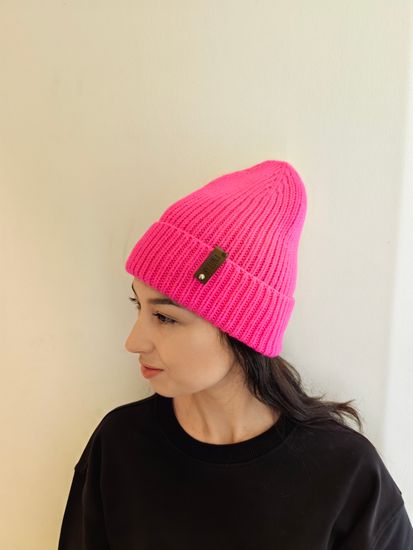 Шапка LuNa Фуксия.неон hand made 100% меринос