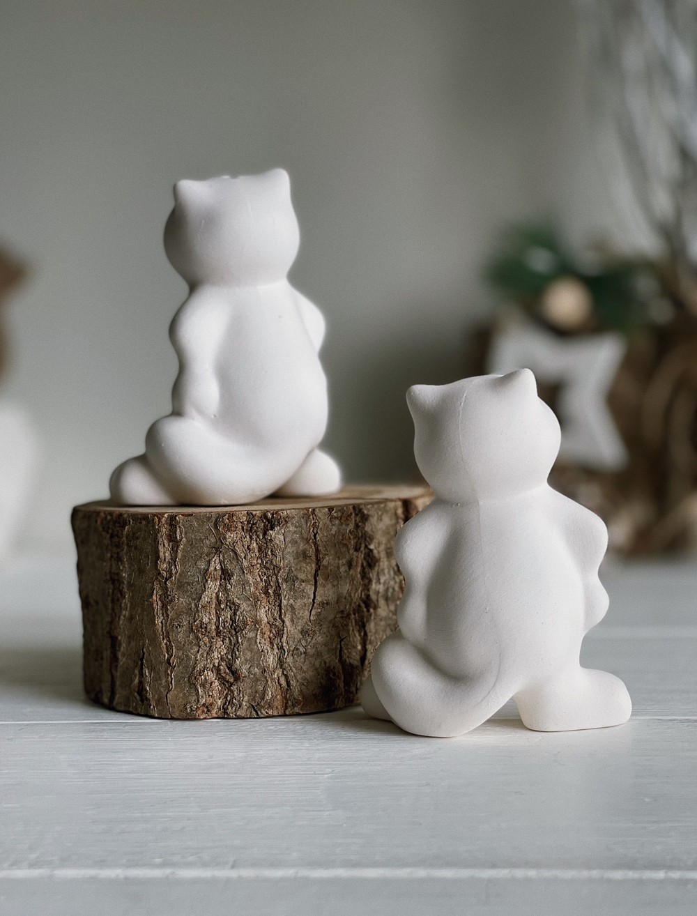 Кот руки в бок для росписи 8,5 см /Фарфор/ Елочная игрушка