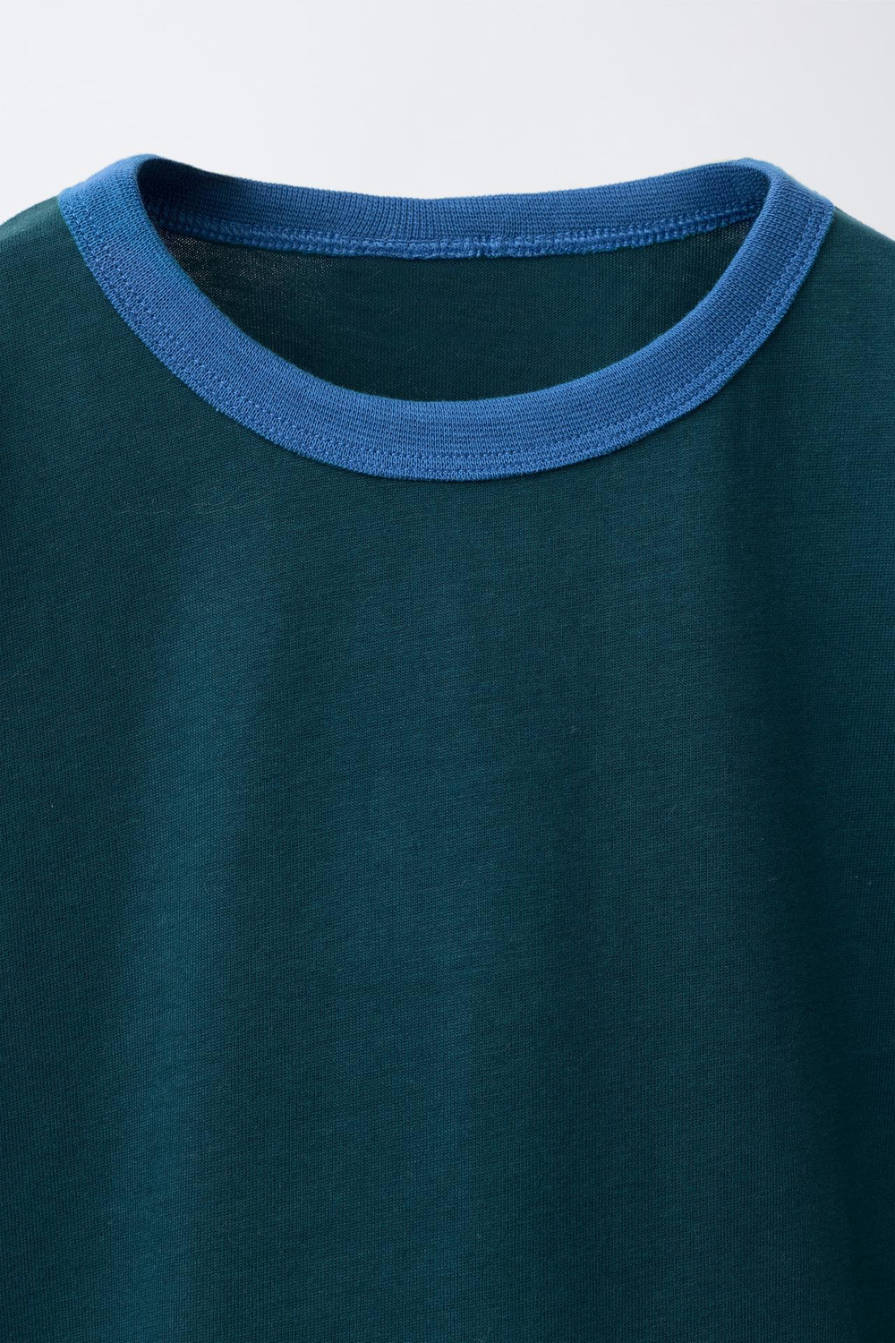 ZARA ФУТБОЛКА С КОНТРАСТНОЙ ОКАНТОВКОЙ, СИНИЙ