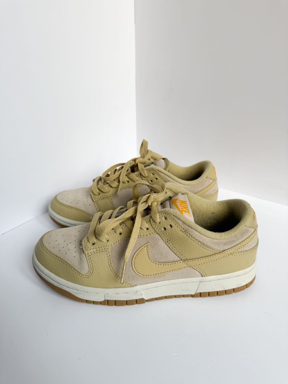 Кожаные кроссовки Nike, 37,5