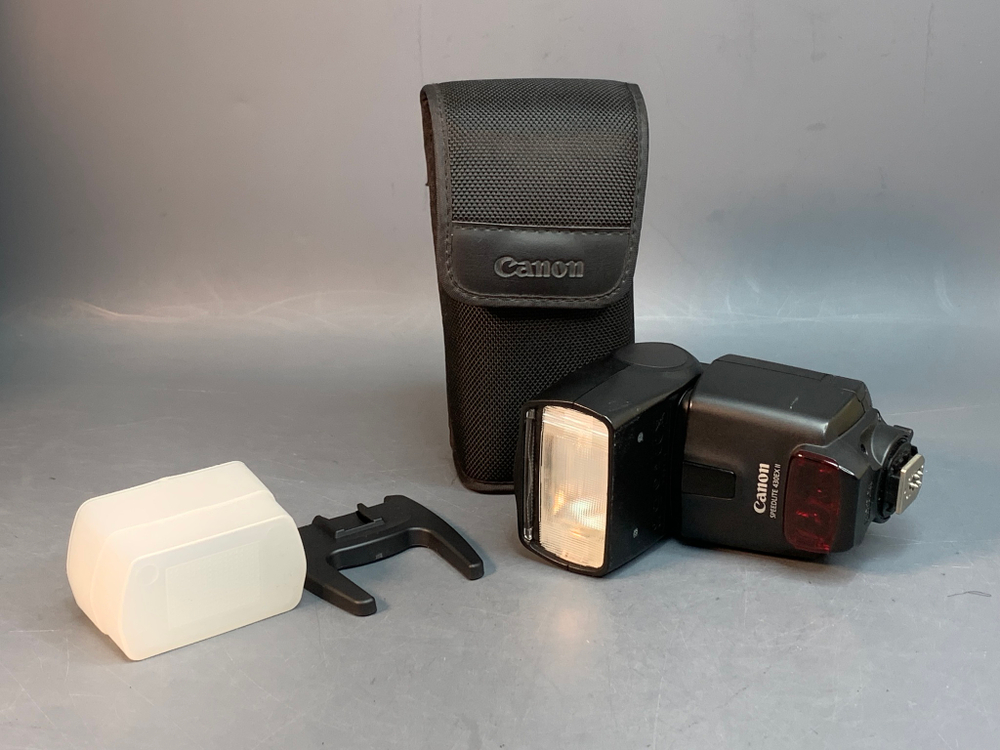 Canon Speedlite 430EX II