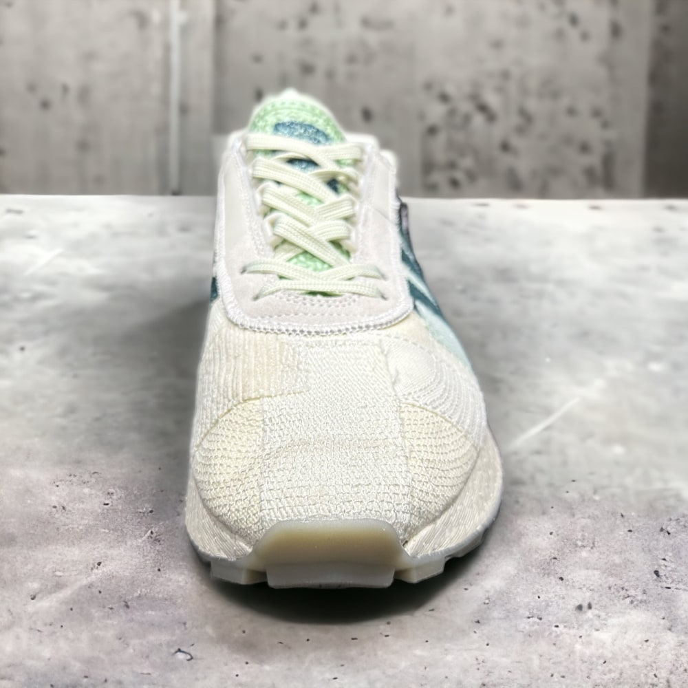 Adidas Retropy E5 • White Green