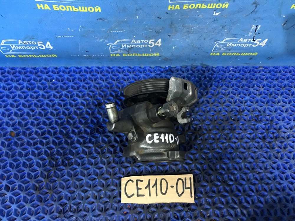 Насос ГУР TOYOTA COROLLA 1996