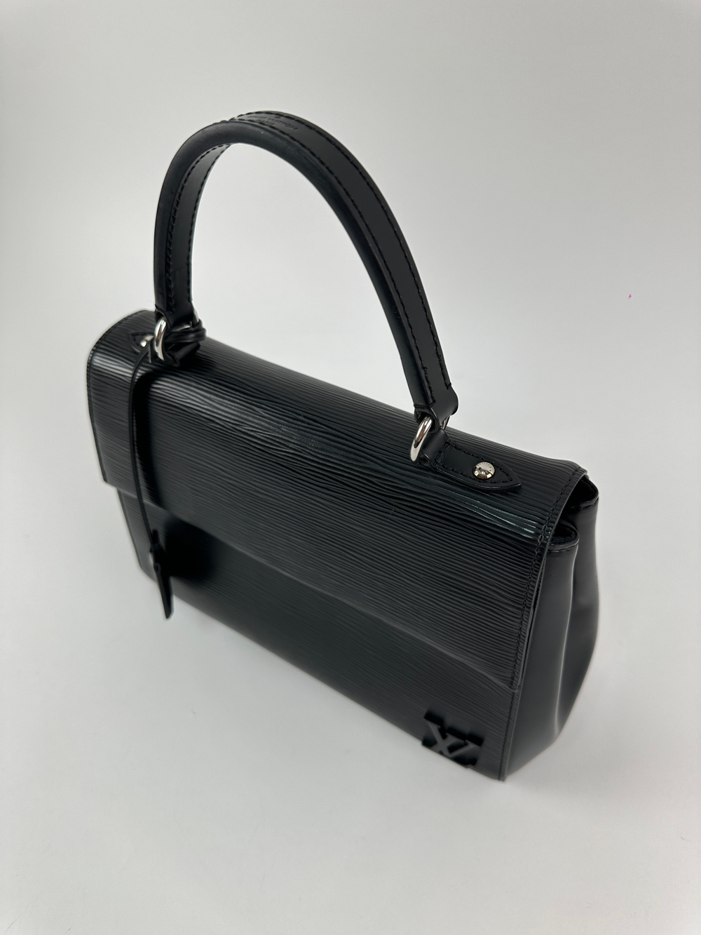 Сумка Louis Vuitton Cluny BB