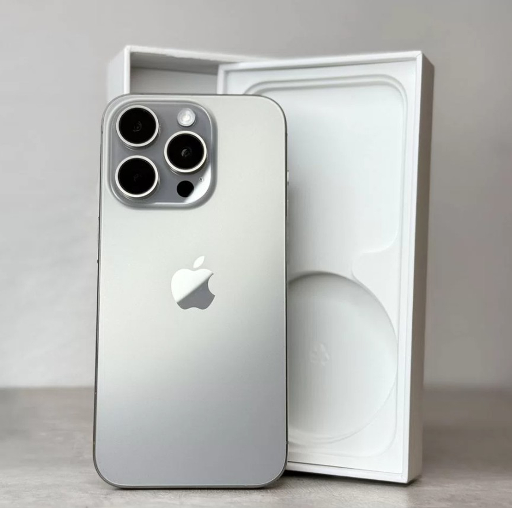 iPhone 15 Pro Max, 256 ГБ б/у