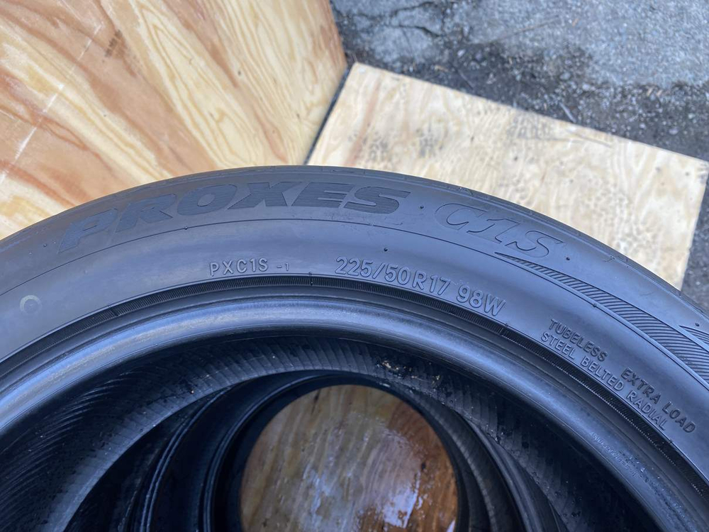 Шины летние Toyo Proxes C1S 225/50R17 4шт.