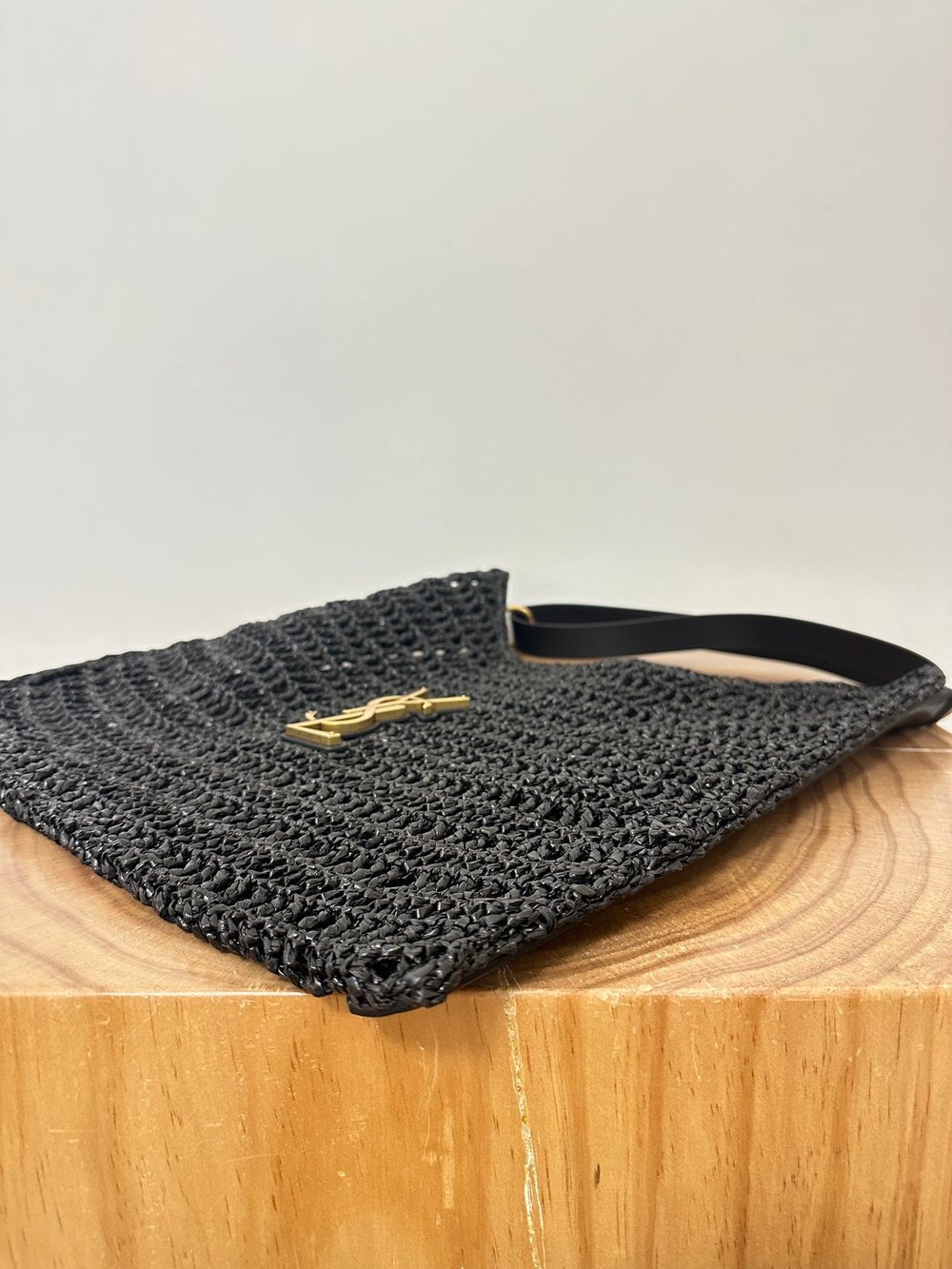 OXALIS IN RAFFIA