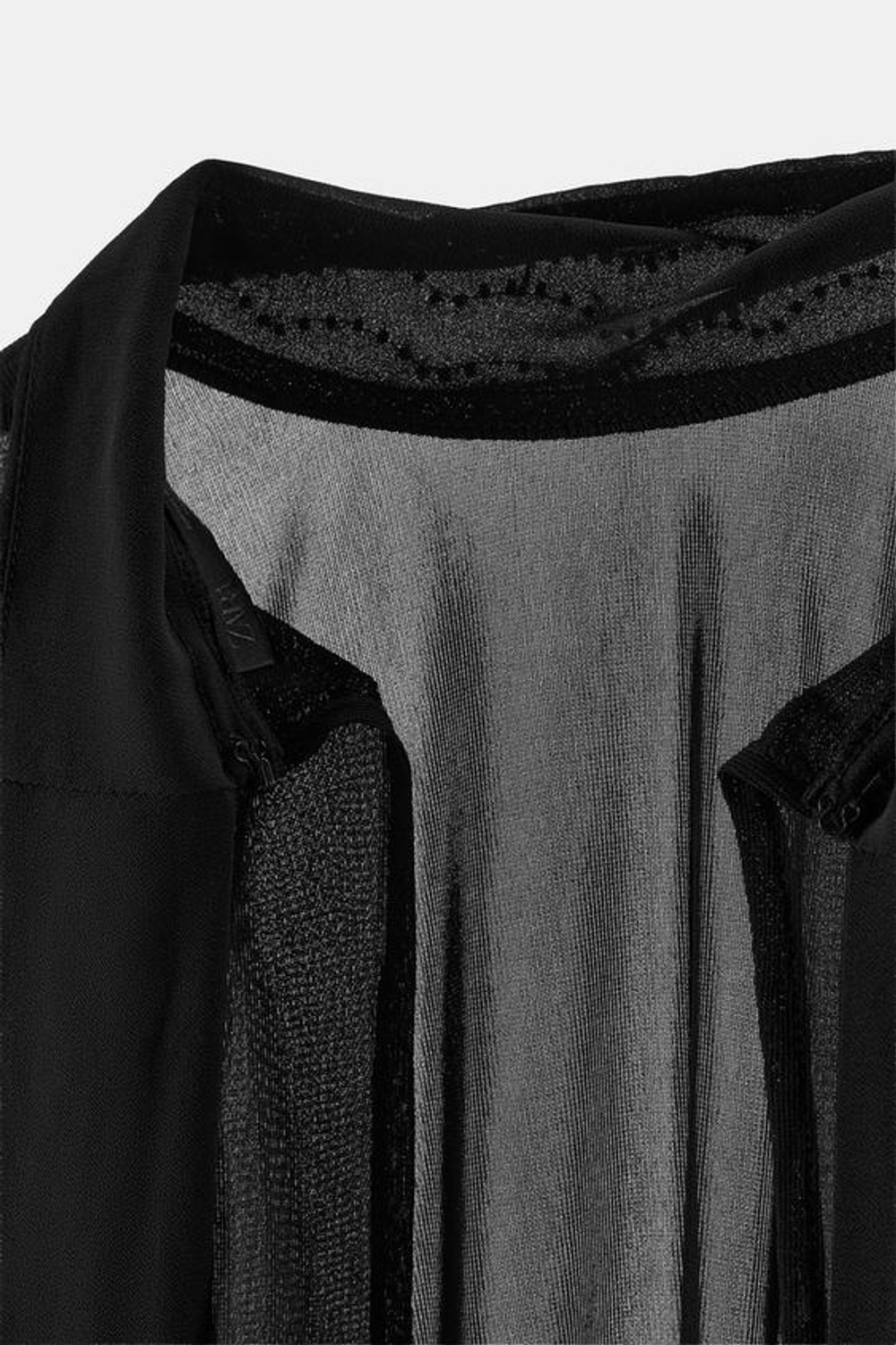 ZARA СТРУЯЩИЙСЯ ТОП С БУСИНАМИ, ЧЕРНЫЙ