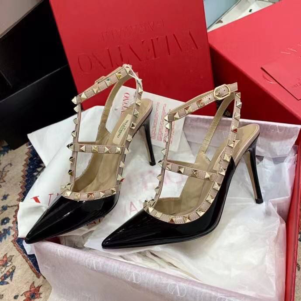 Туфли Valentino Garavani Rockstud