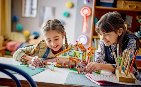 Конструктор LEGO Friends 41745 Осеняя конюшня