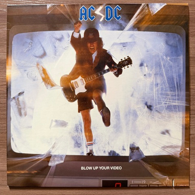 AC/DC - Blow Up Your Video (США 1988г.)