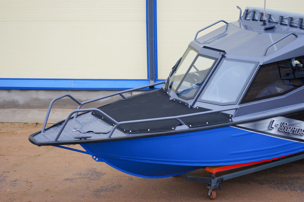 Алюминиевая моторная лодка Berkut L-HT Open