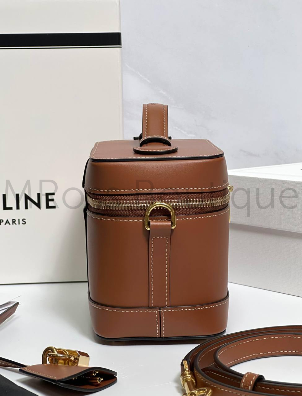 Сумка Celine Vanity из телячьей кожи коричневая