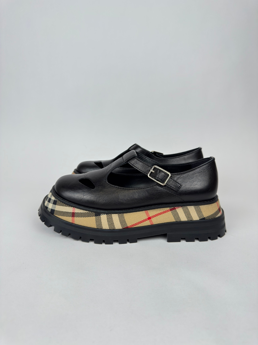 Сандалии Burberry