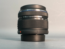 Olympus 14-42mm 3.5-5.6 II R 4/3