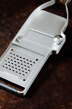 Microplane Нож для трюфелей серии Master 43313