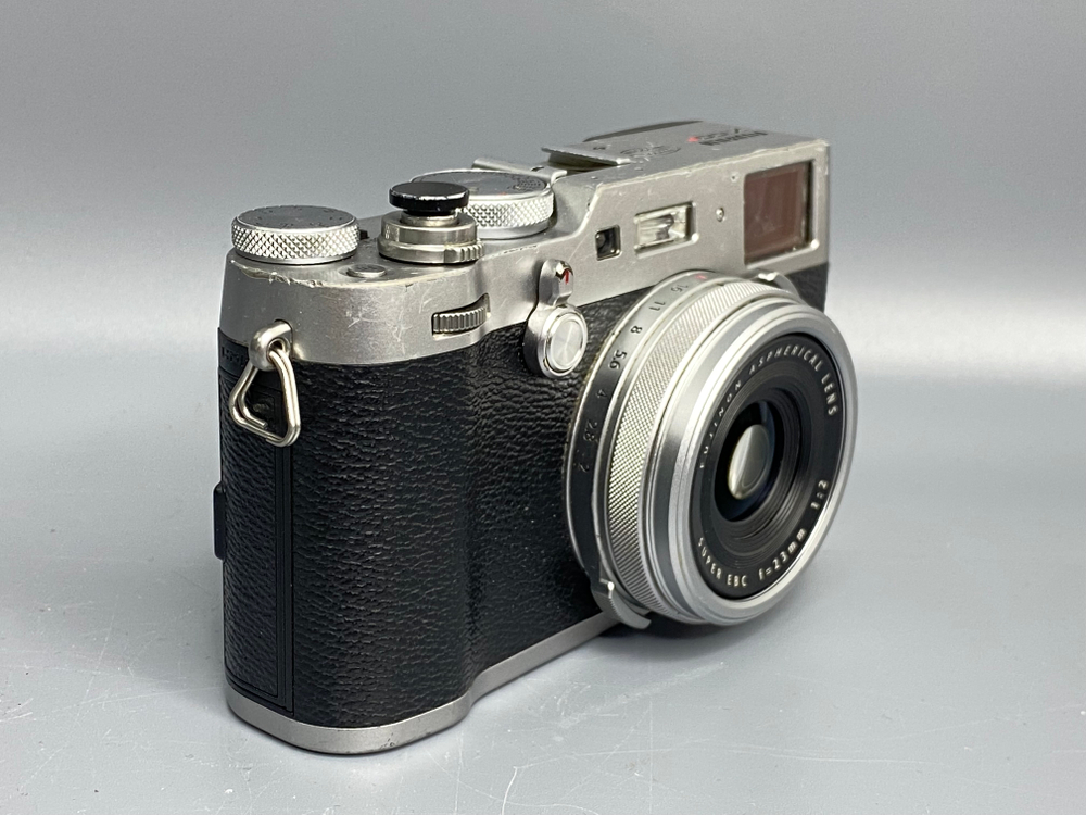 FujiFilm X100F Не исправен видоискатель
