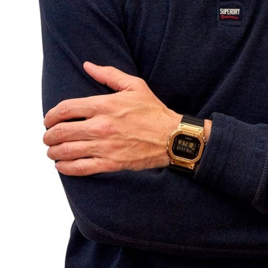 Наручные часы Casio GM-5600UG-9D