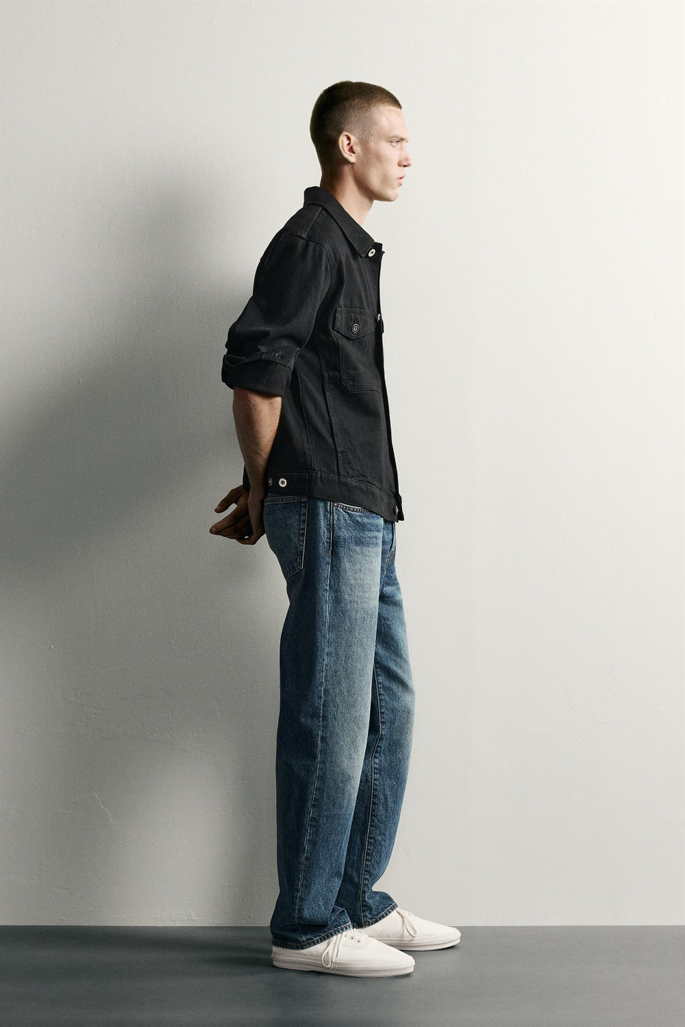 БАЗОВАЯ ДЖИНСОВАЯ КУРТКА — ZARA · 6987/314