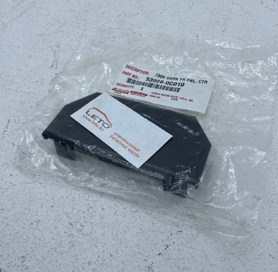 Заглушка решетки радиатора 53928-0C010 539280C010