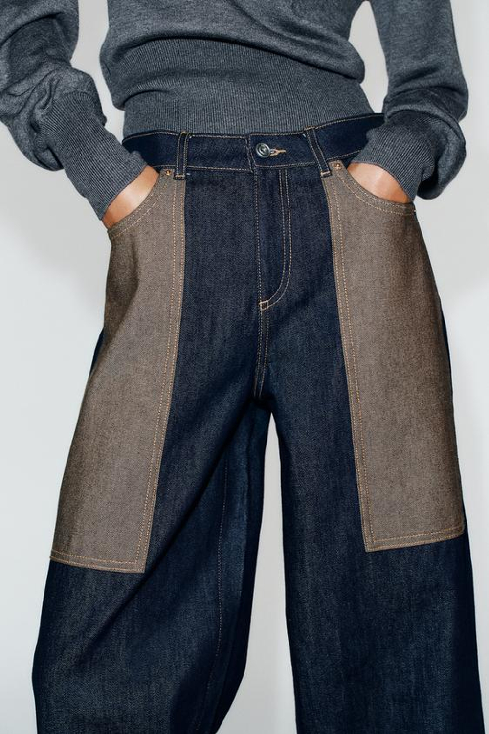 ZARA ДЖИНСЫ Z1975 С КОМБИНИРОВАННОЙ ТКАНЬЮ, ВЫСОКОЙ ПОСАДКОЙ И ОТВОРОТАМИ, СИНИЙ