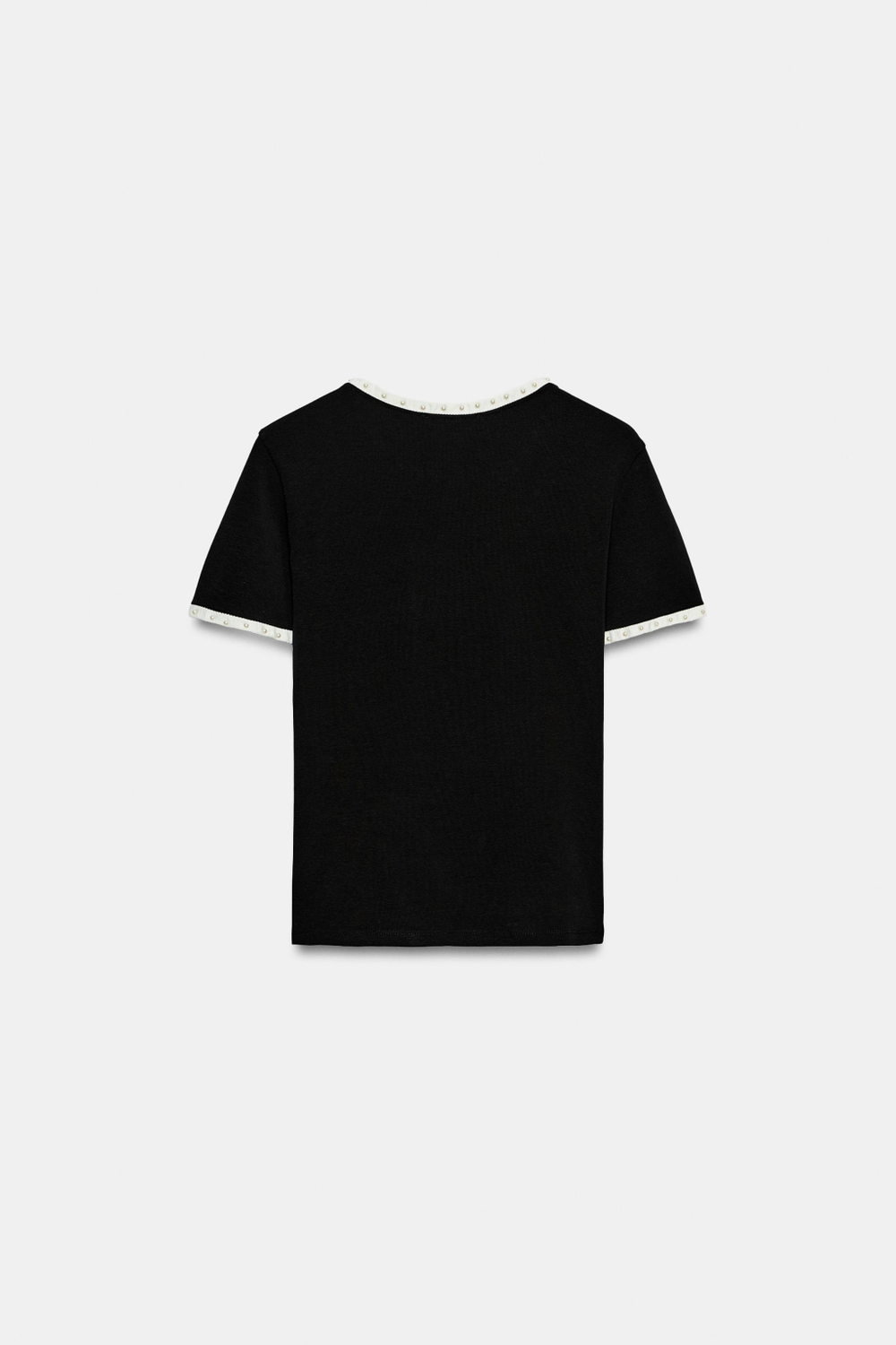 ФУТБОЛКА С КОНТРАСТНЫМИ ЖЕМЧУЖИНАМИ — ZARA