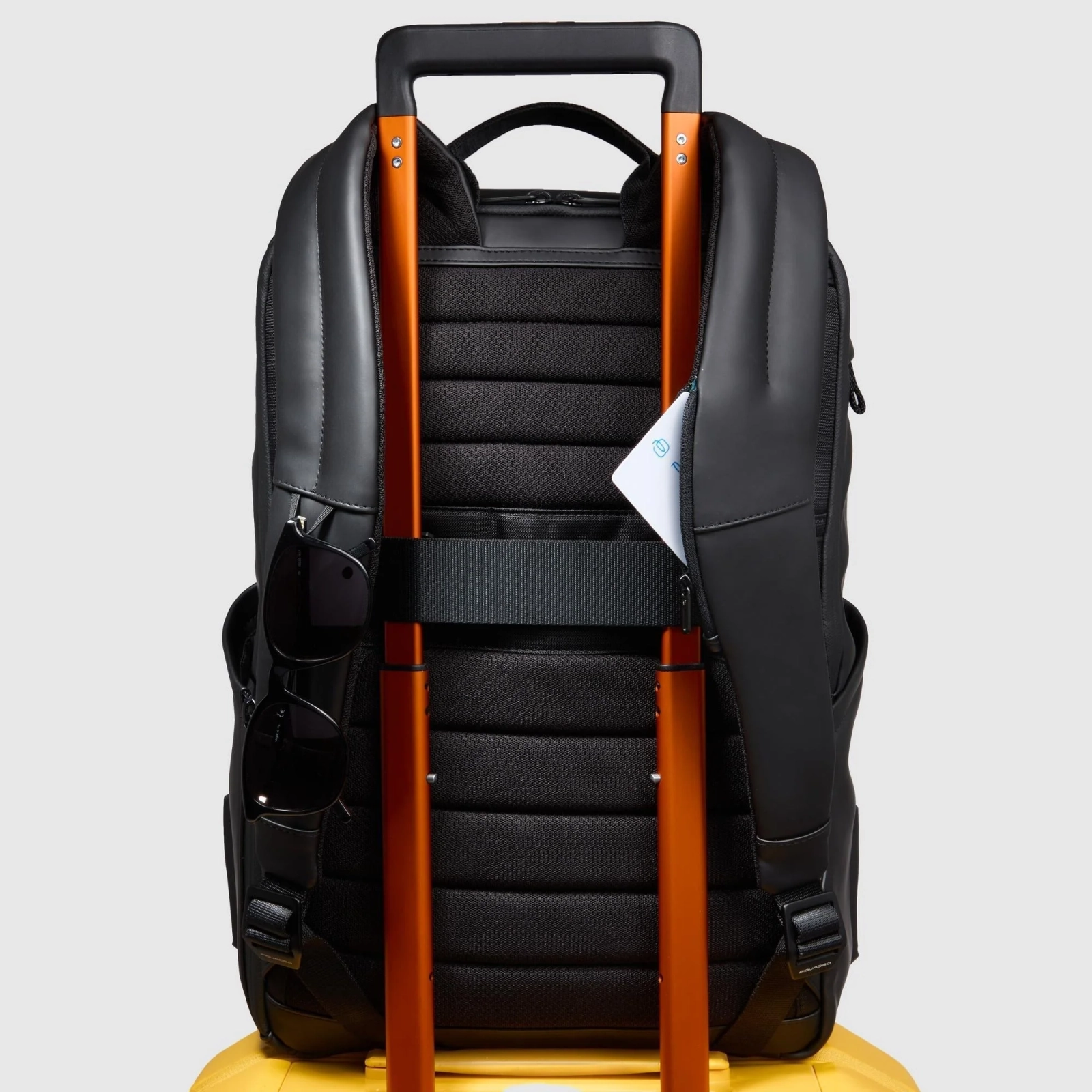 Рюкзак для ноутбука 15,6" Corner 2.0 CA6465C2OW/Nero