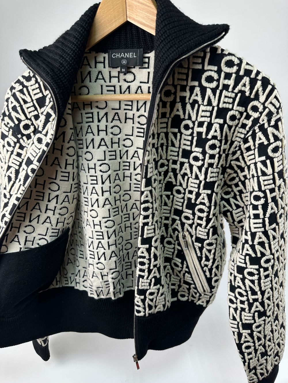 Костюм Chanel