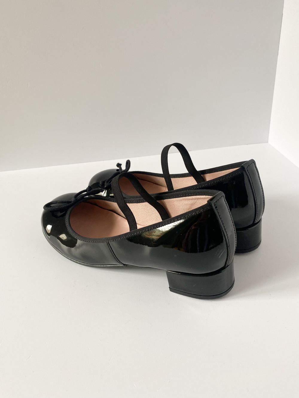 Лаковые туфли Pretty Ballerinas, 31,5