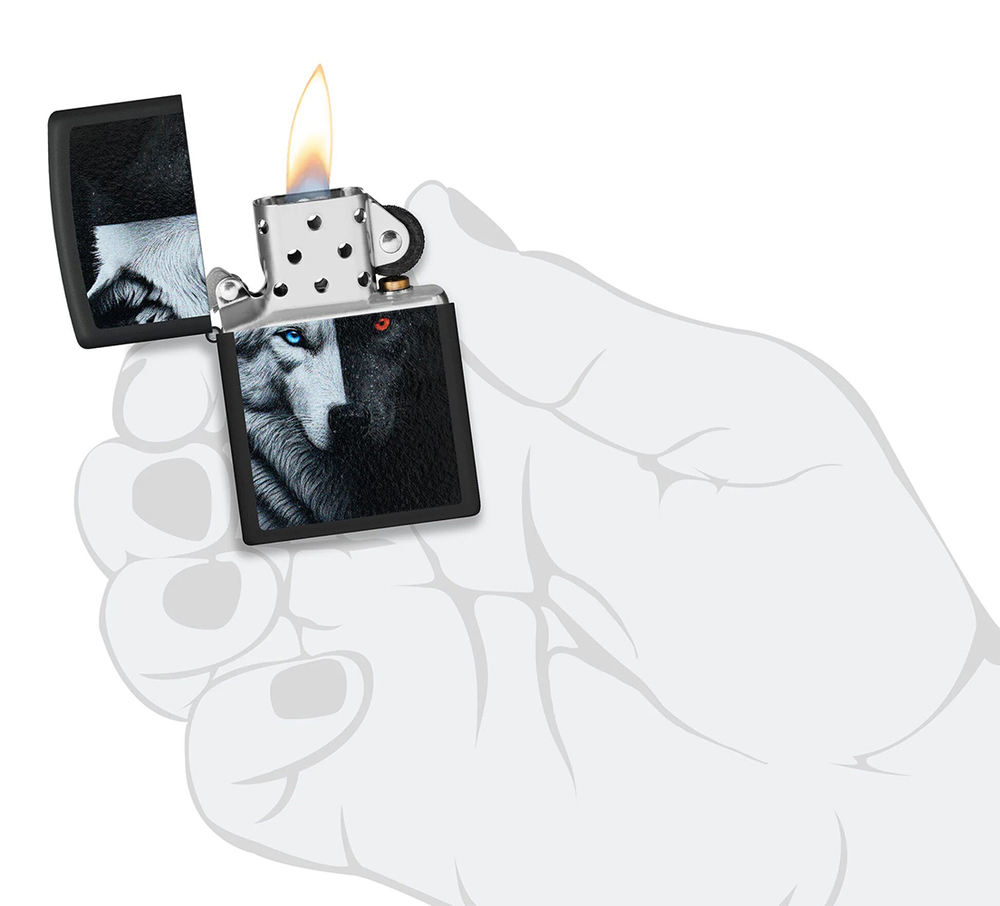 Зажигалка ZIPPO Two Wolves с покрытием Black Matte, латунь/сталь, черная, 38x13x57 мм, шт