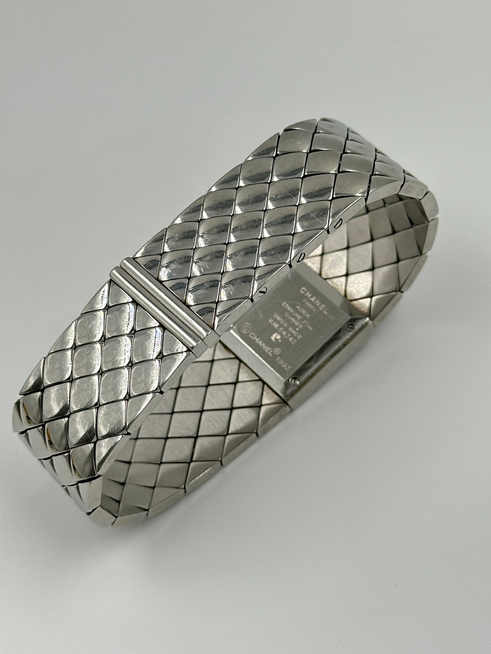 Часы Chanel Matelassé