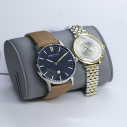 Подарочный комплект Kenneth Cole: мужские и женские часы