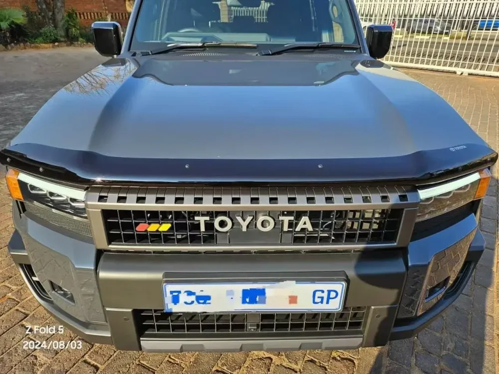 Дефлектор капота (мухобойка) для Toyota Land Cruiser Prado 250 LC250 Тойота Крузер Крузак капот