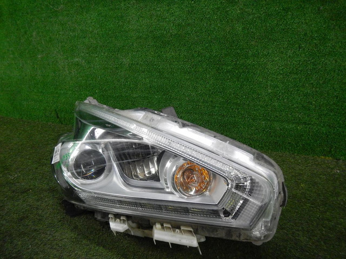 Фара правая Nissan Murano Z52 (2014-2022) LED
