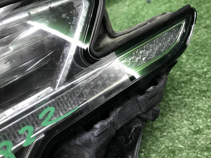 Фара левая Genesis G90 (2018-2022) LED